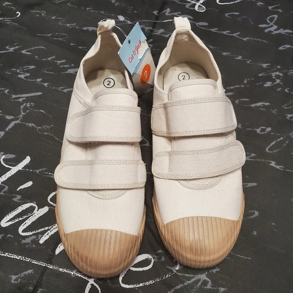 Cat & Jack Haven Sneakers Off White SZ 2 - Picture 1 of 7